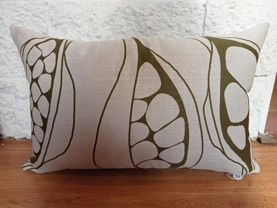 Cushion Design - Seed Pod Natural