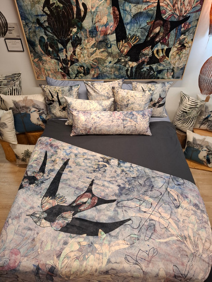 Bed Throw - Welcome Swallow
