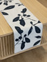TABLE RUNNER - Quandong