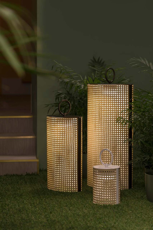 Clara Inch Outdoor Light | Contardi Lighting