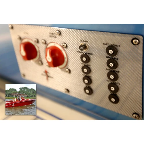 Blue Sea Systems Push Button Reset Only Screw Terminal Circuit Breaker, 32V DC, Panel Mount, #8 Screw Terminal, Thermal Trip, Ignition Protected