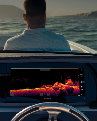 Garmin GPSMAP 1223xsv Chartplotter/Sonar Combo, 12in IPS, UHD SideVü/ClearVü