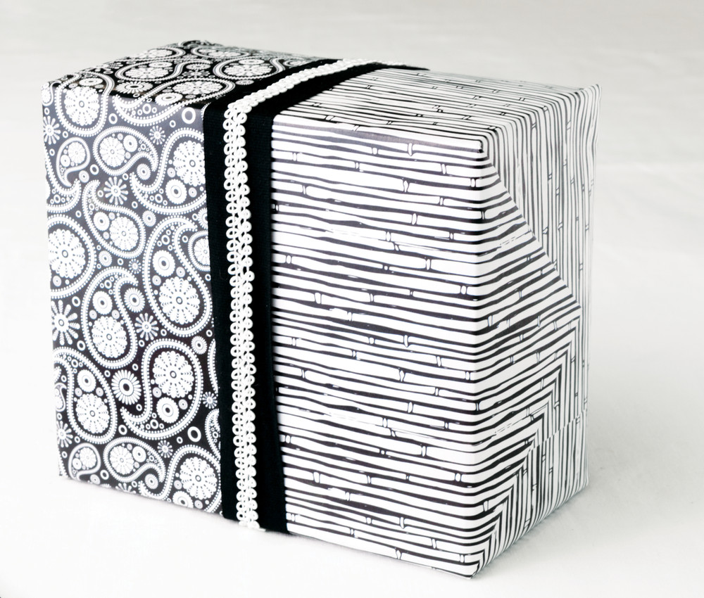 Black & White Gift Wrapping Papers - 6 sheets (9780804851169)