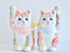 Kutani ware Maneki neko Pair Japanese Lucky cat Underglaze Icchin Floral mori