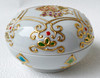 Kutani yaki porcelain Bonbonniﾃｨre Japanese Sweetmeat Box Hana Musubi Japan