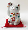 Maneki neko Kutani yaki ware Japanese lucky cat Sho Chiku Bai pattern Japan