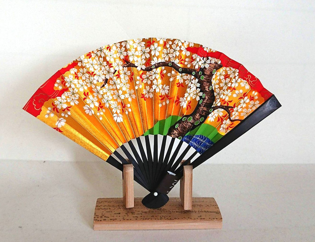 japanese hand fan