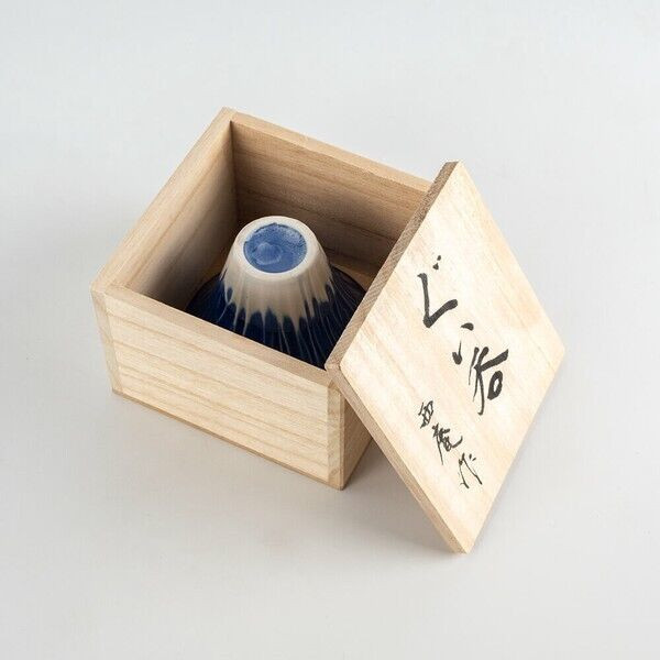 富士のつぼみ Mt.Fuji Guinomi Japanese Sake cup FujiAo Fuji Blue Fuji Upside
