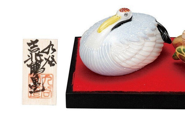 工芸品 Kutani ware, crane and turtle figurine Kutani Ware porcelain Crane & Turtle Decorative Design Made in