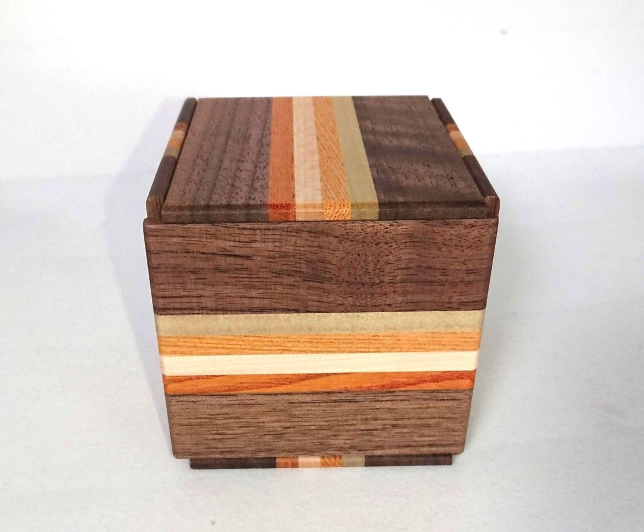 32 STEPS gimmick Japanese Puzzle Box Wooden Puzzle Hakone Yosegi
