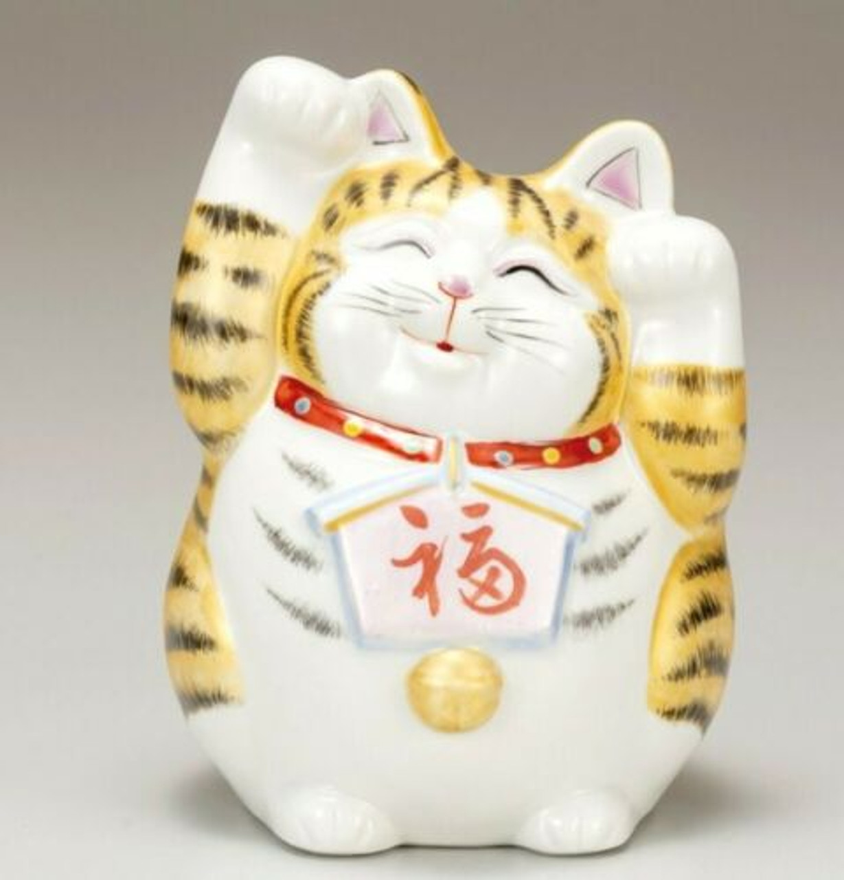 porcelain lucky cat