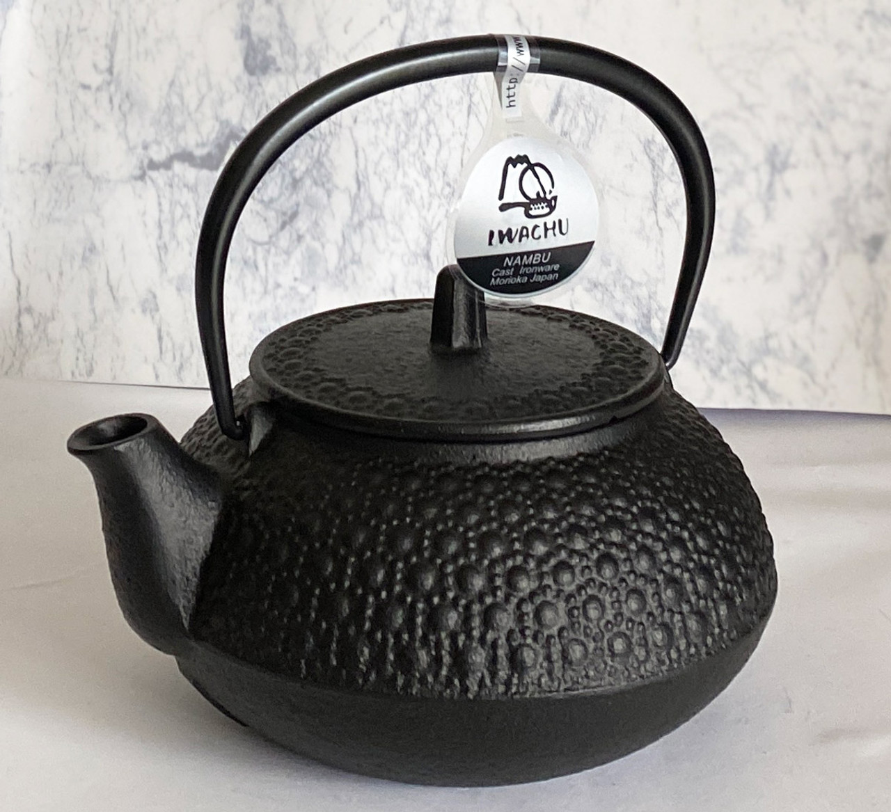 Iwachu Tea pot Tetsubin Kyusu Japanes Nanbu Cast Iron ware 0.65L Kikko  Japan - Manekineko Ai