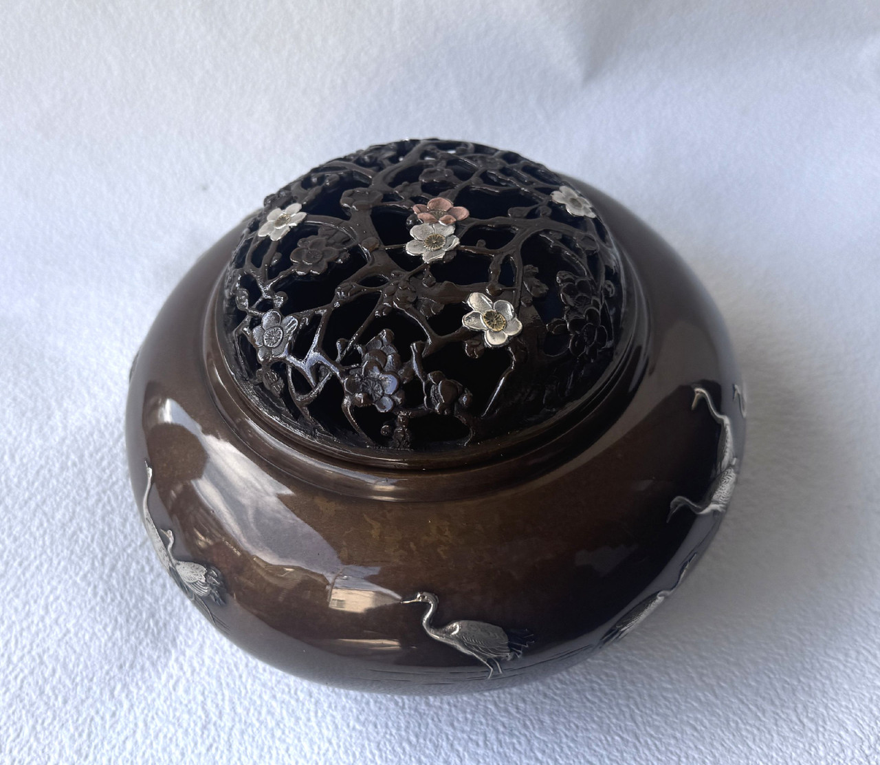 Koro Japanese Bronze Incense burner Takaoka Senba duru Crane motif