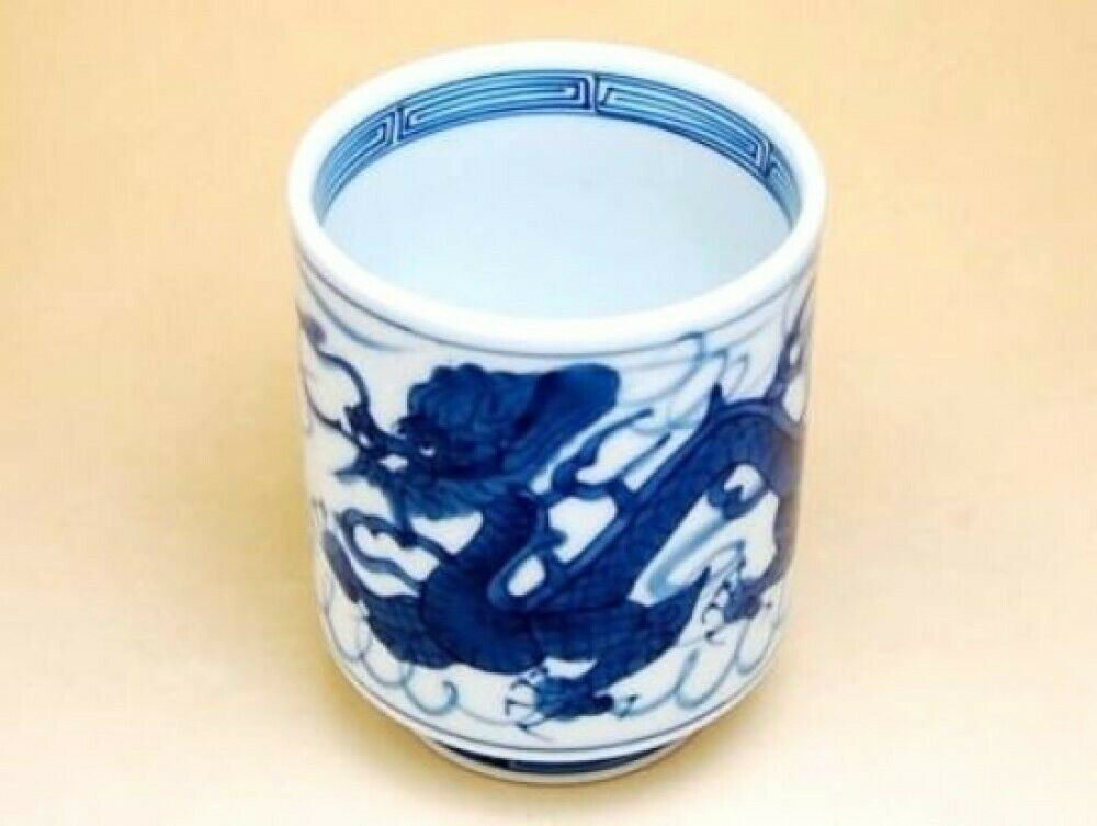 Yunomi Arita yaki ware Japanese Green tea cup Blue porcelain Doragon