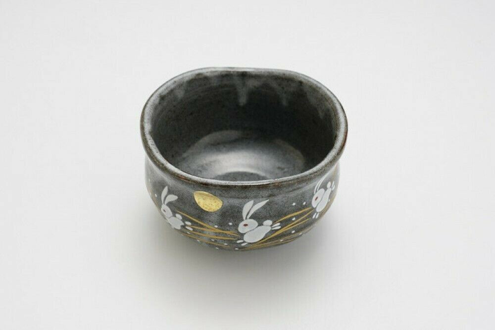 Chawan Kutani yaki ware Japanese Matcha Green Tea Bowl Moon Rabbit Hane Usagi