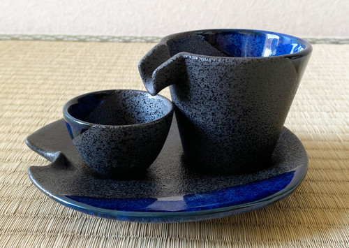 Guinomi Tokkuri Mino ware Japanese pottery Sake cup pot set Shizuru Black Blue