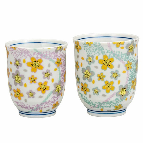 Pair Yunomi Kutani yaki ware Japanese green tea cup set Runningwater Flower