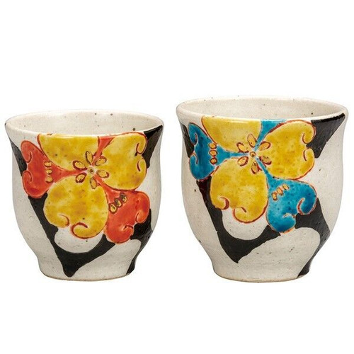 Pair Yunomi Kutani yaki ware Japanese green tea cup set Flower Tsuyoshi Sato