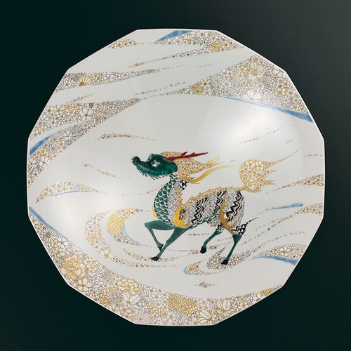 Kutani ware Japanese Decorative Bowl  Full Gold Ink Hanazume Kirin Yukio Nish