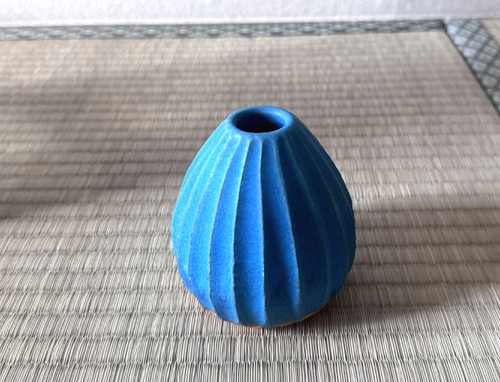 Shigaraki ware Japanese pottery single vase Turkey blue glaze Made in Japan