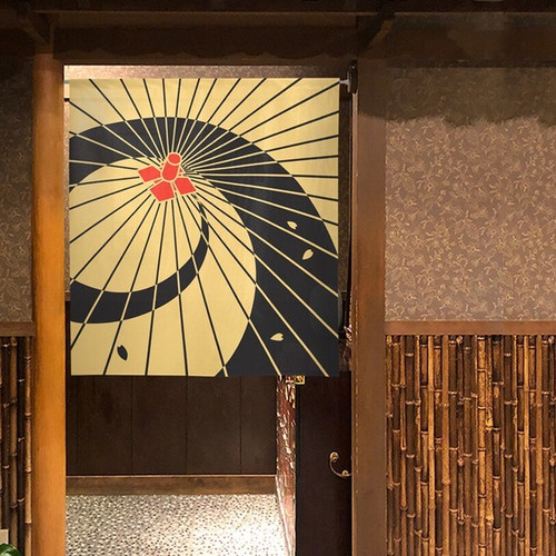 Noren Japanese door curtain 33.5x35.4 polyester Japanese Umbrella Flower Petals