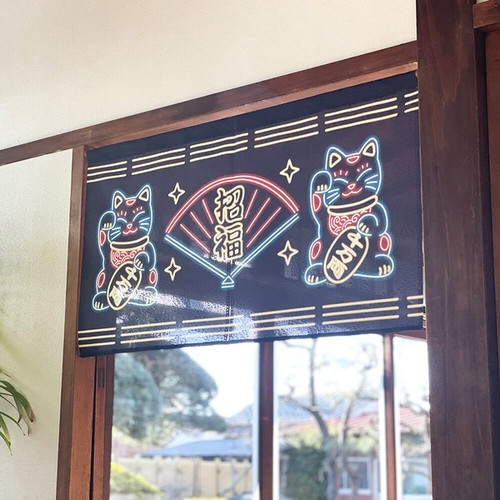 Noren Japanese door curtain 33.46x11.81 in polyester Neon Style Maneki Neko