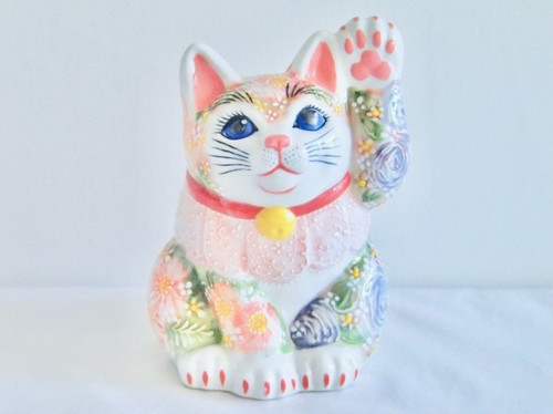 Kutani ware Maneki neko Japanese Lucky cat Underglaze Icchin floral mori Japan