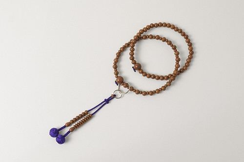 Kyoto Juzu Japanese Buddhist Mala Jodo shu Plumwood Ume Woman Japan
