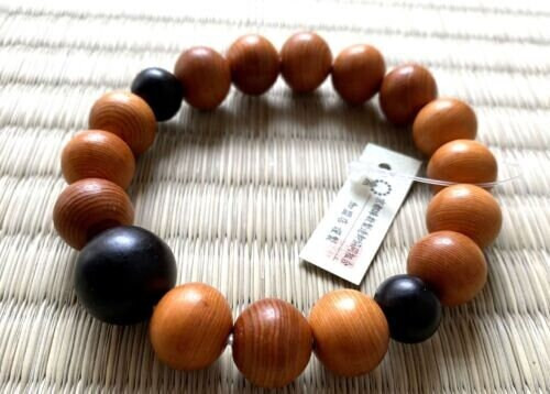 Kyoto Juzu bracelet Japan Precious wood series Japanese Yew Black ebony Japan