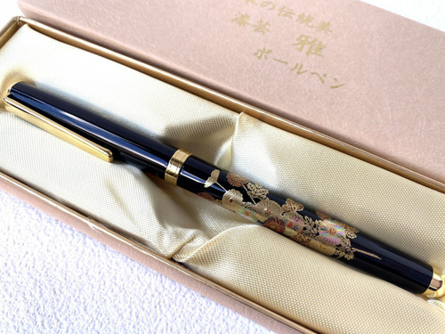 Maki-e Urushi Lacquer Makie Ballpoint Pen Yamanaka lacquerware Autumn Flower Jpn