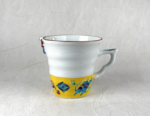 Kyo Kiyomizu yaki porcelain Mug Coffee Tea Cup Takara Chinese doll Karako Japan