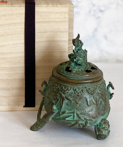 Koro Japanese Bronze Incense burner Takaoka Shishi Foo dog Style Japan