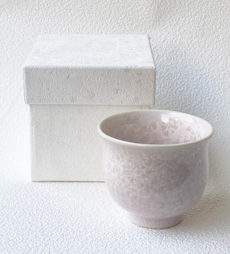 Kyo Kiyomizu yaki ware Japanese Sake cup Guinomi Crystal glaze Pink Made in Japan