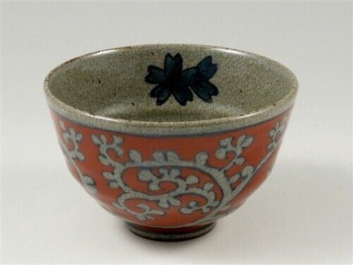 Arita yaki porcelain Japanese Rice Bowl Gohan Chawan Arabesque Dami Red S