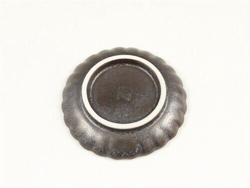 Arita yaki Japanese small plate Teshio-zara Black Yuzuhada Silver Kiku shape