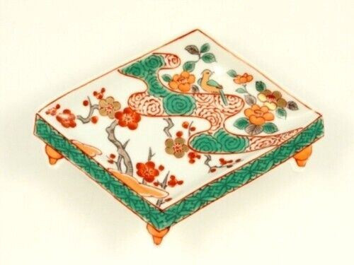 Arita yaki porcelain Japanese small plate Teshio-zara Plum Bush warbler Japan