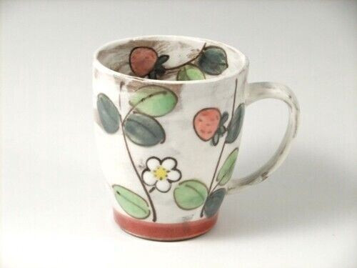 Arita yaki ware Japanese Coffee Tea Mug cup Wildstrawberry Kohiki White Red