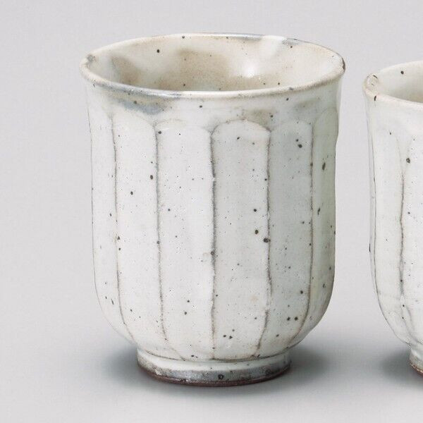 Yunomi Mino yaki ware Japanese pottery green tea cup Kohiki Mentori L White