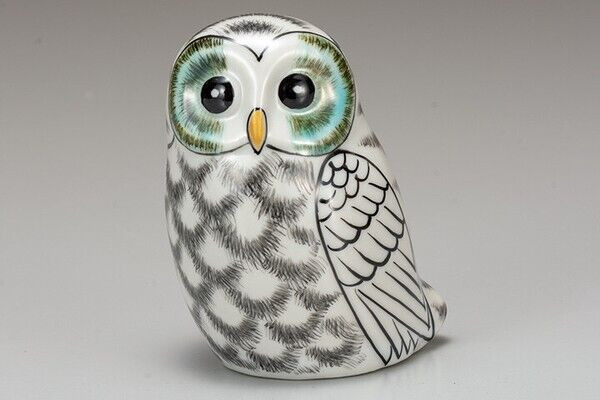 Fukuro Kutani yaki porcelain Japanese Owl Ornaments 3.3' Fukuro White glaze