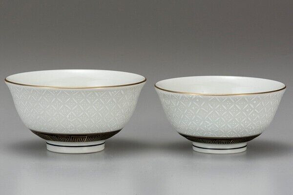 Kutani yaki ware Japanese Rice bowl set of 2 White Shippo pattern Made in japan