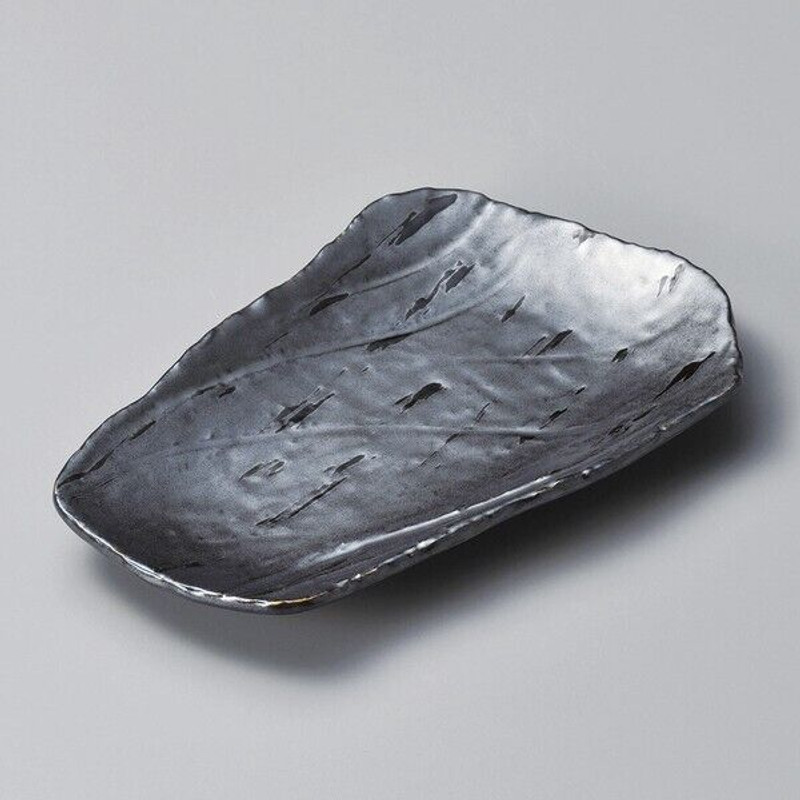 Arasekuro 8.0 Serving Plate - Mino Ware, Japanese Tableware, Ceramic Japan