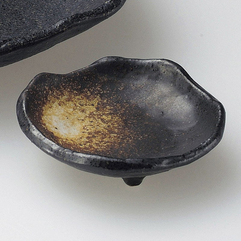 Mino ware ,Sashimi Small Dish  Black Bizen Style, Three-Legged Chiyoguchi