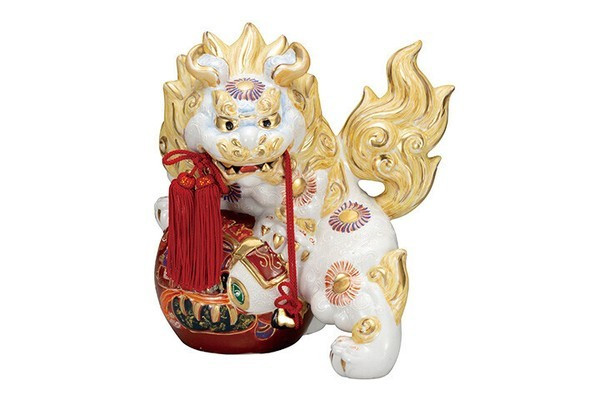 Kutani Ware Foo dog Shishi Lion White mori Art Treasure motif Japan 10.6in