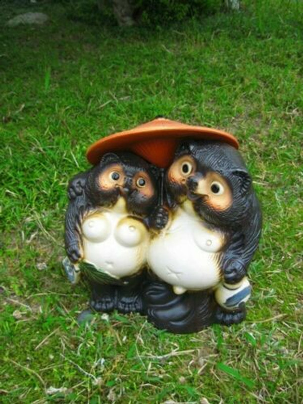 Lovers Tanuki Japanese Raccoon Dog Shigaraki yaki pottery doll Japan H31cm