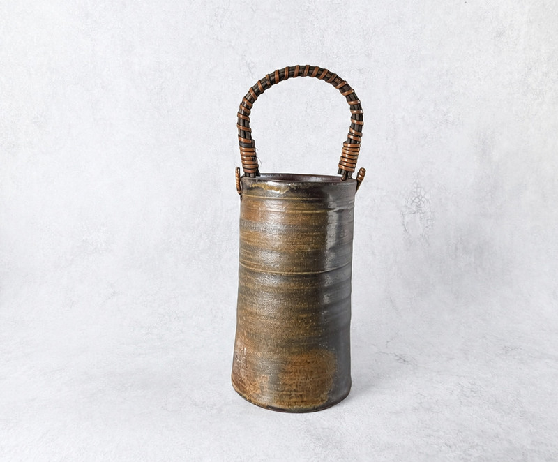 Bizen yaki ware Japanese Flower Vase Hanaire Goma Rattan handle Toho kiln Japan