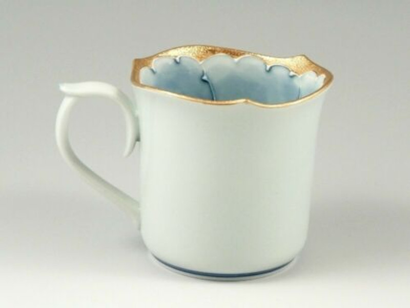 Arita porcelain ware Japanese Tea Coffee Mug cup Gold glaze Peony Flower