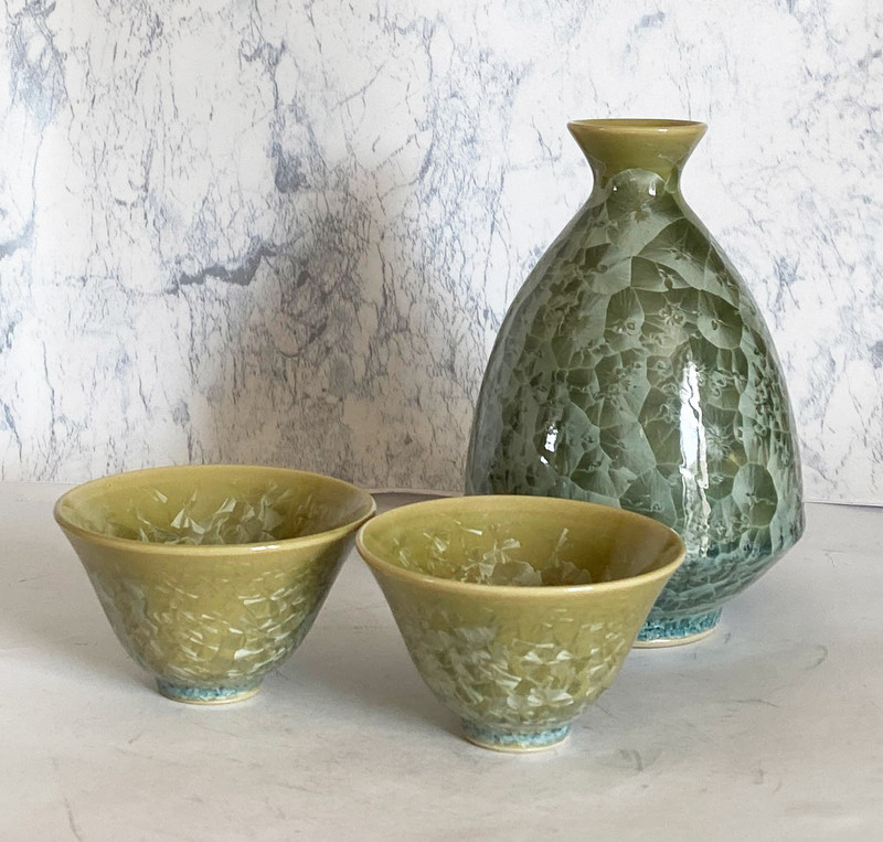 Sake cup and Bottle set Kyo Kiyomizu yaki ware Guinomi Tokkuri Japan Moegi Green