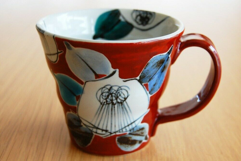 Kutani yaki Mug Tea Coffee Soup Cup Handpaint Old style camellia Red Japan