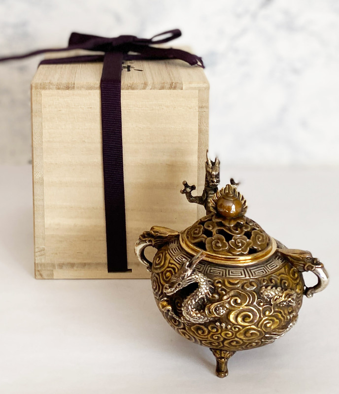 Koro Japanese Bronze Incense burner Takaoka Doragon Clowd Jewel motif Japan