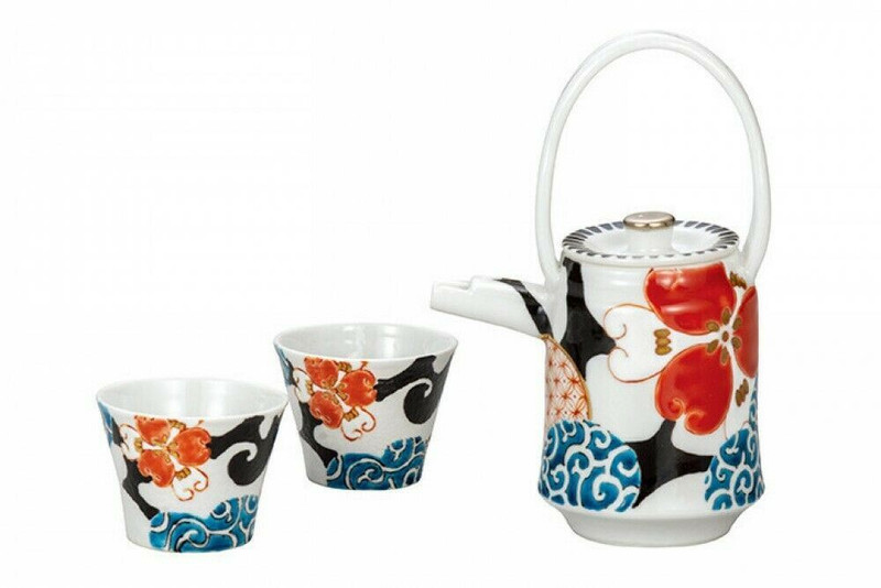 Kutani yaki ware Japanese Sake bottle and cup setIro-e Hana Arabesque Sato Japan